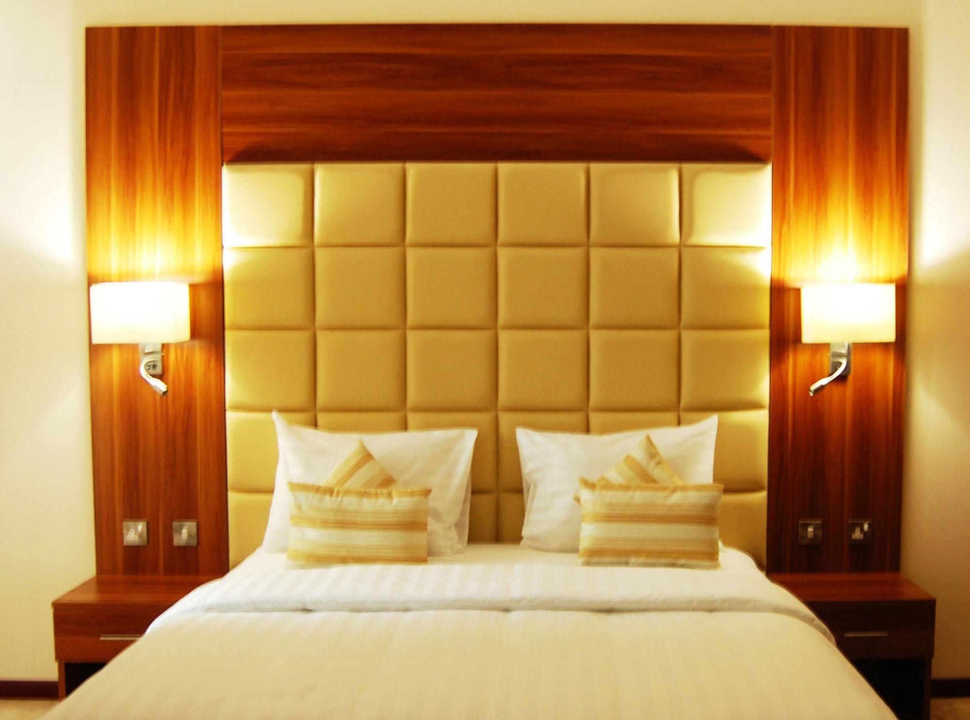 Golden Ocean Hotel Ντόχα Εξωτερικό φωτογραφία