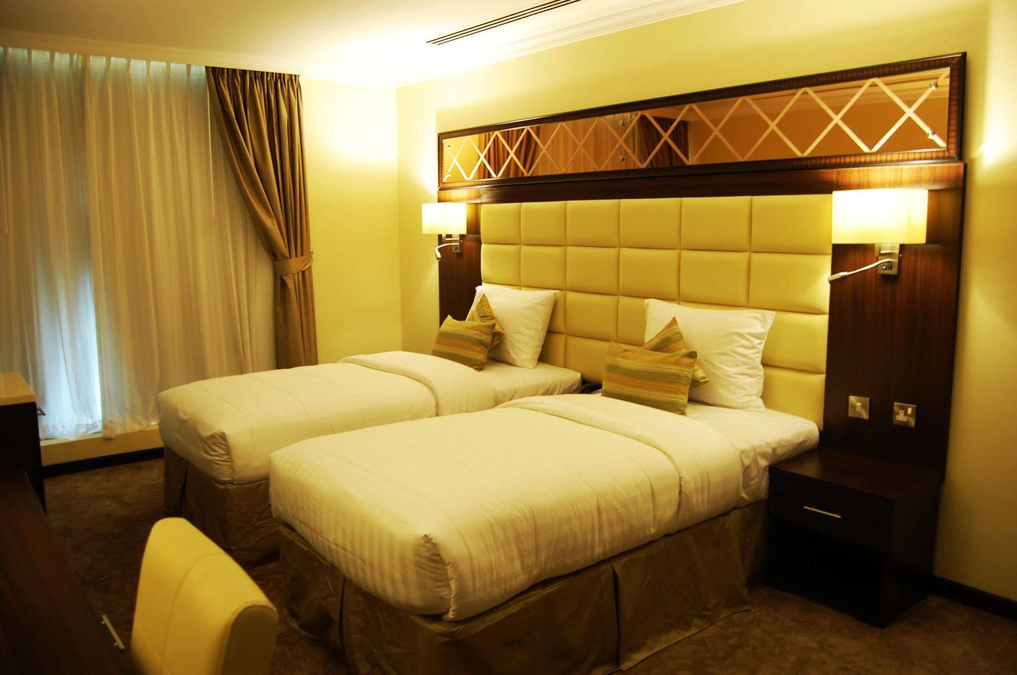 Golden Ocean Hotel Ντόχα Εξωτερικό φωτογραφία