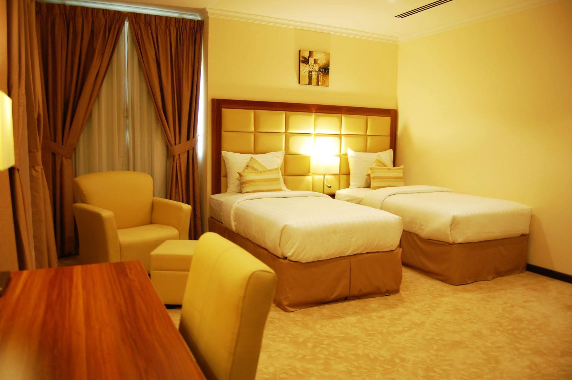 Golden Ocean Hotel Ντόχα Εξωτερικό φωτογραφία