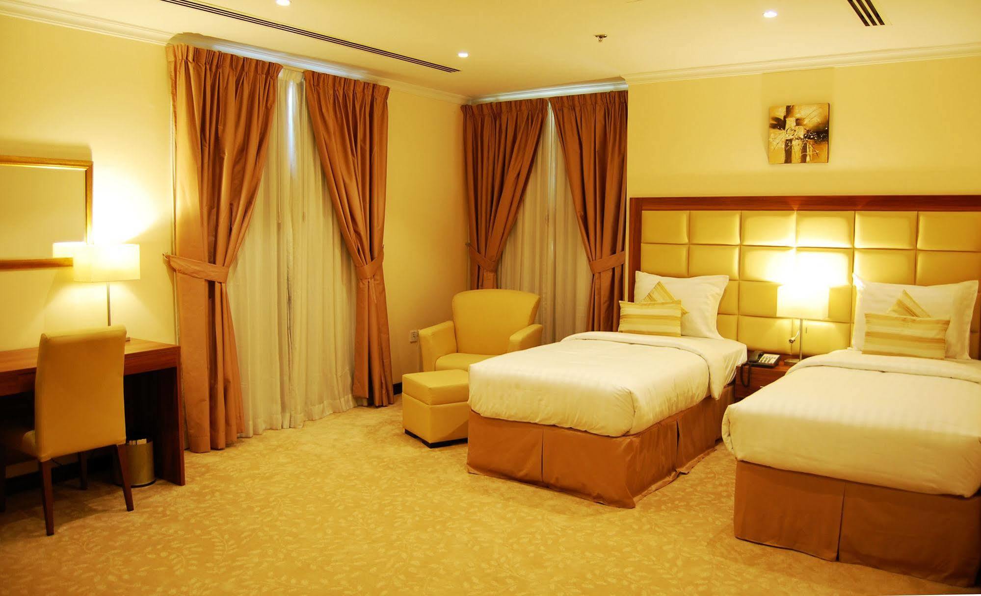 Golden Ocean Hotel Ντόχα Εξωτερικό φωτογραφία